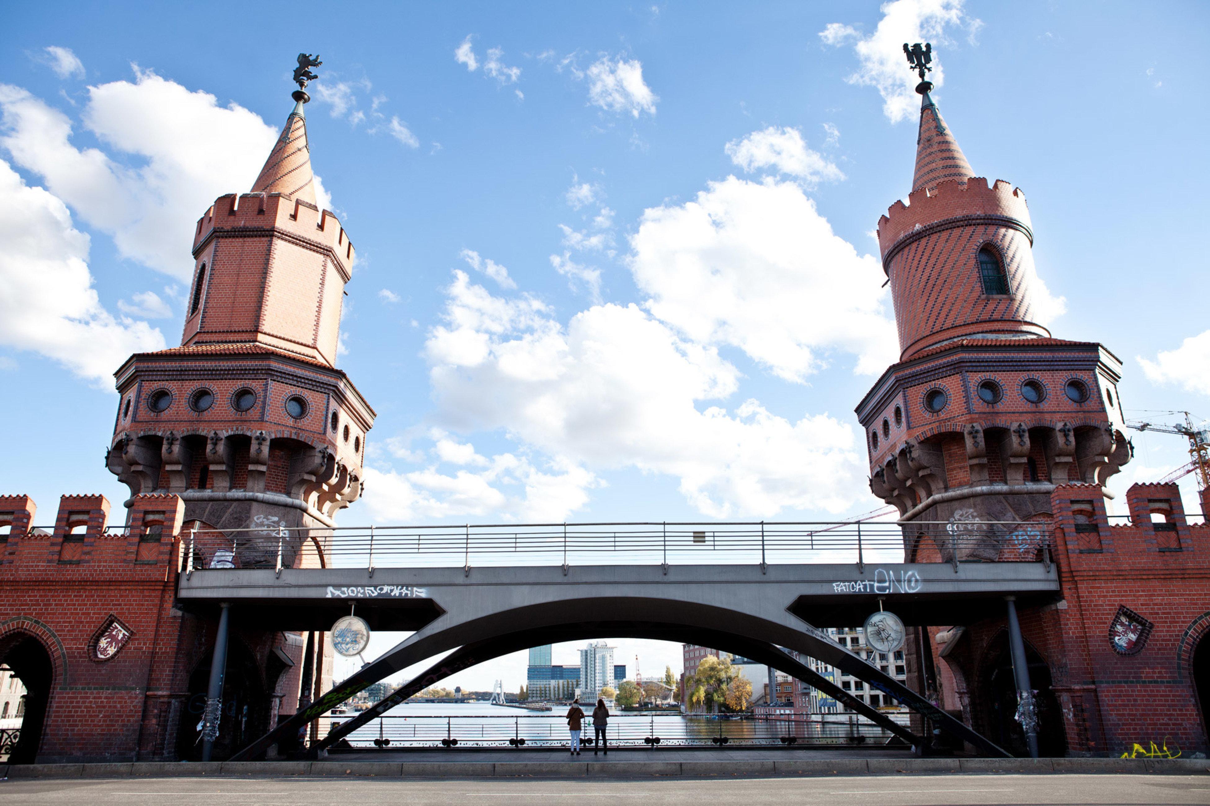 Hotel Indigo Berlin - East Side Gallery Екстер'єр фото