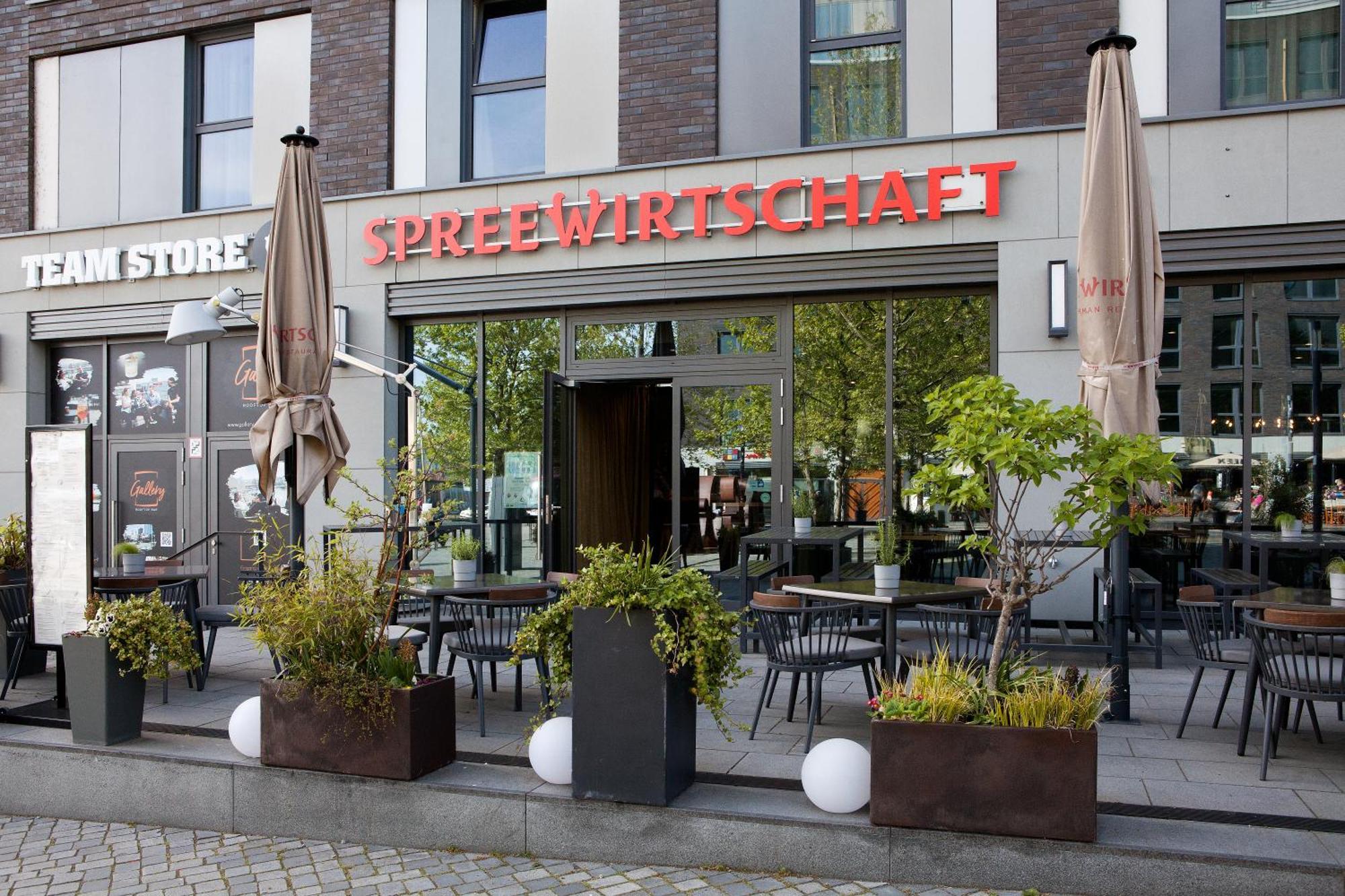 Hotel Indigo Berlin - East Side Gallery Екстер'єр фото